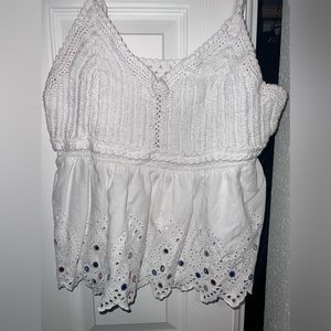 Shyanne eyelet tank